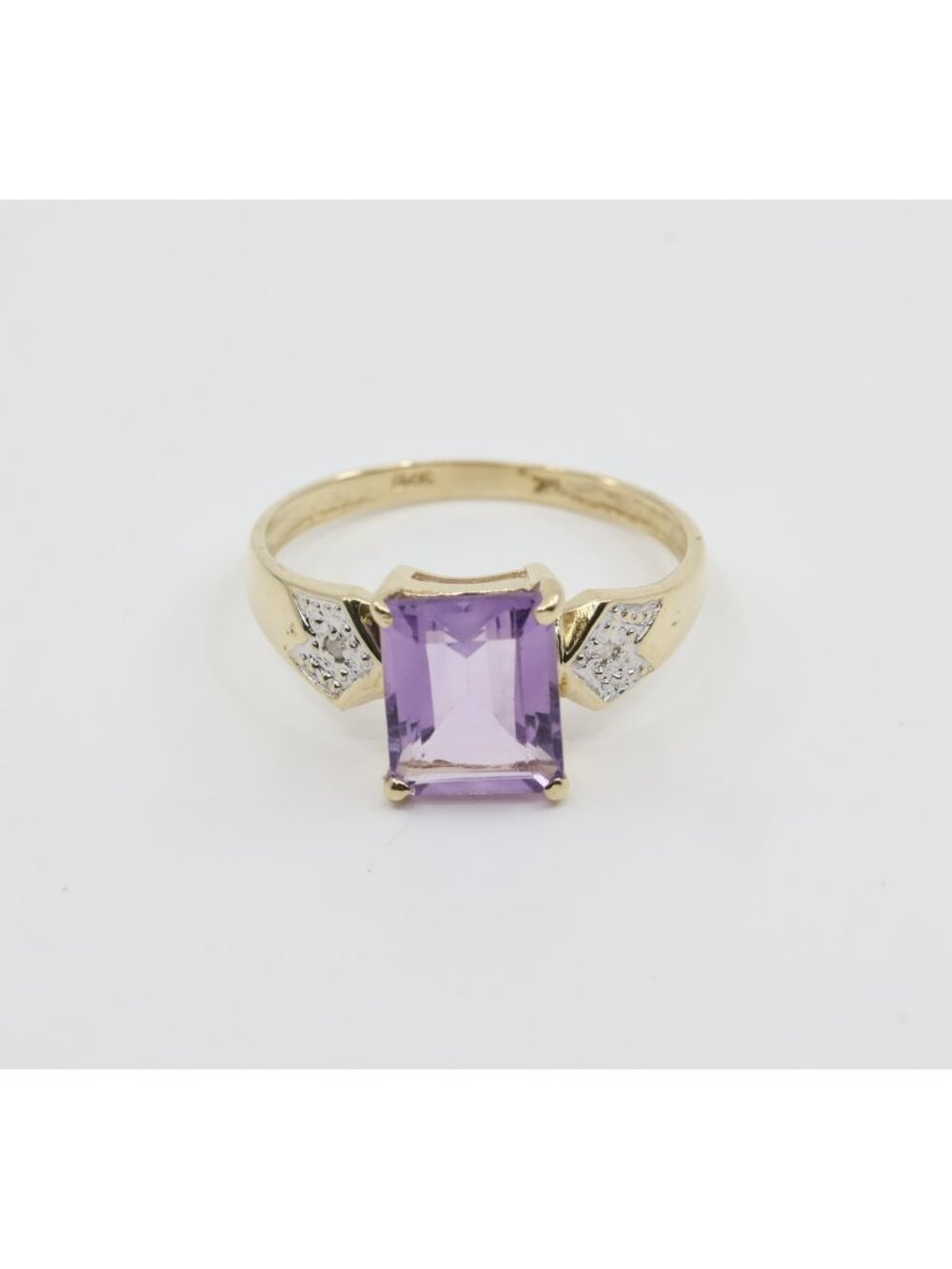 Vintage 9K Solid Two Tone Multi Color Gold Amethyst & Diamond Ring - Size 7.25